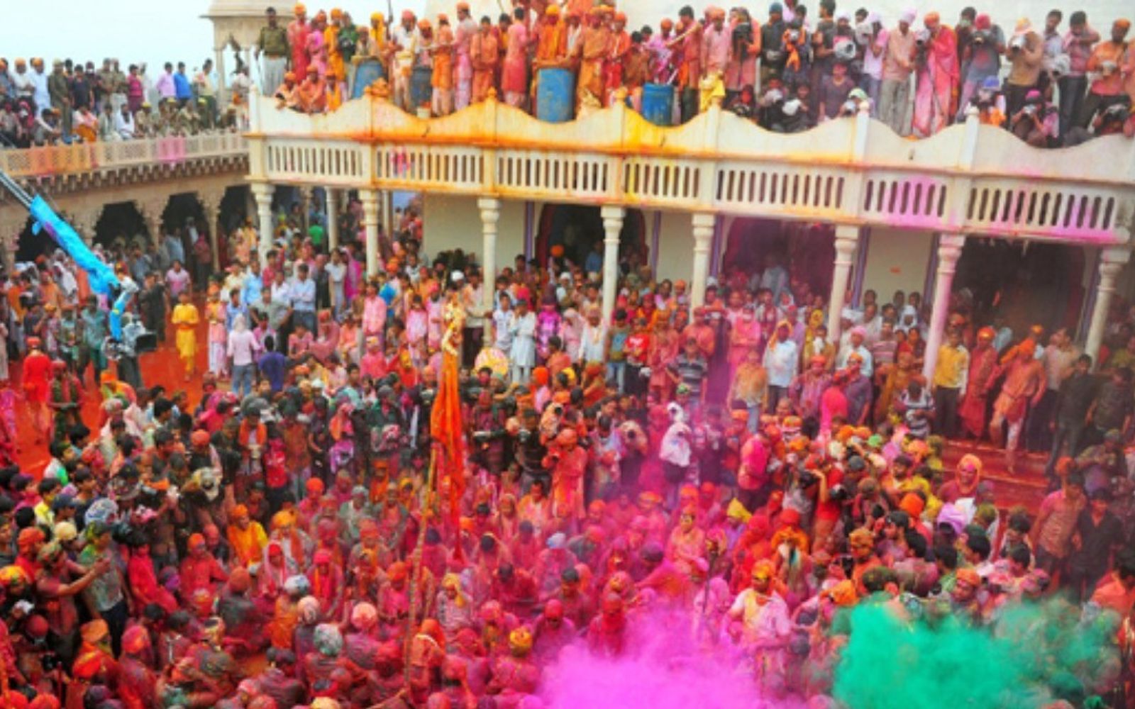 Colors of India – Holi Festival Tour